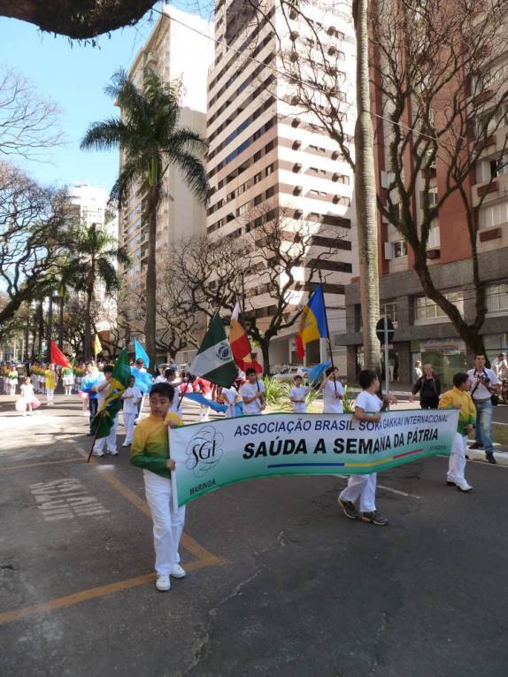 Desfile de 7 de Setembro, em Maringá, no norte do Paraná